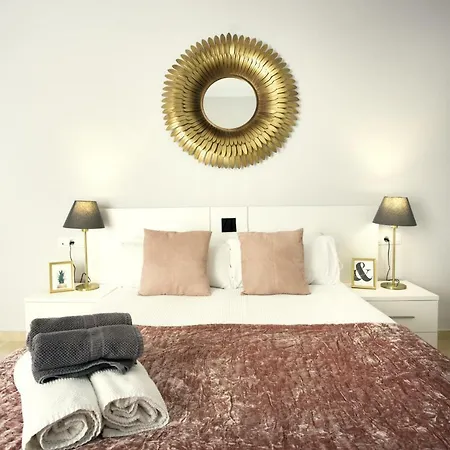 Apartment Modern, Comfortable & Bright